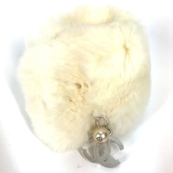 CHANEL Bracelet CC CC Mark Fur Faux Pearl Accessories Bangle fur White/Black